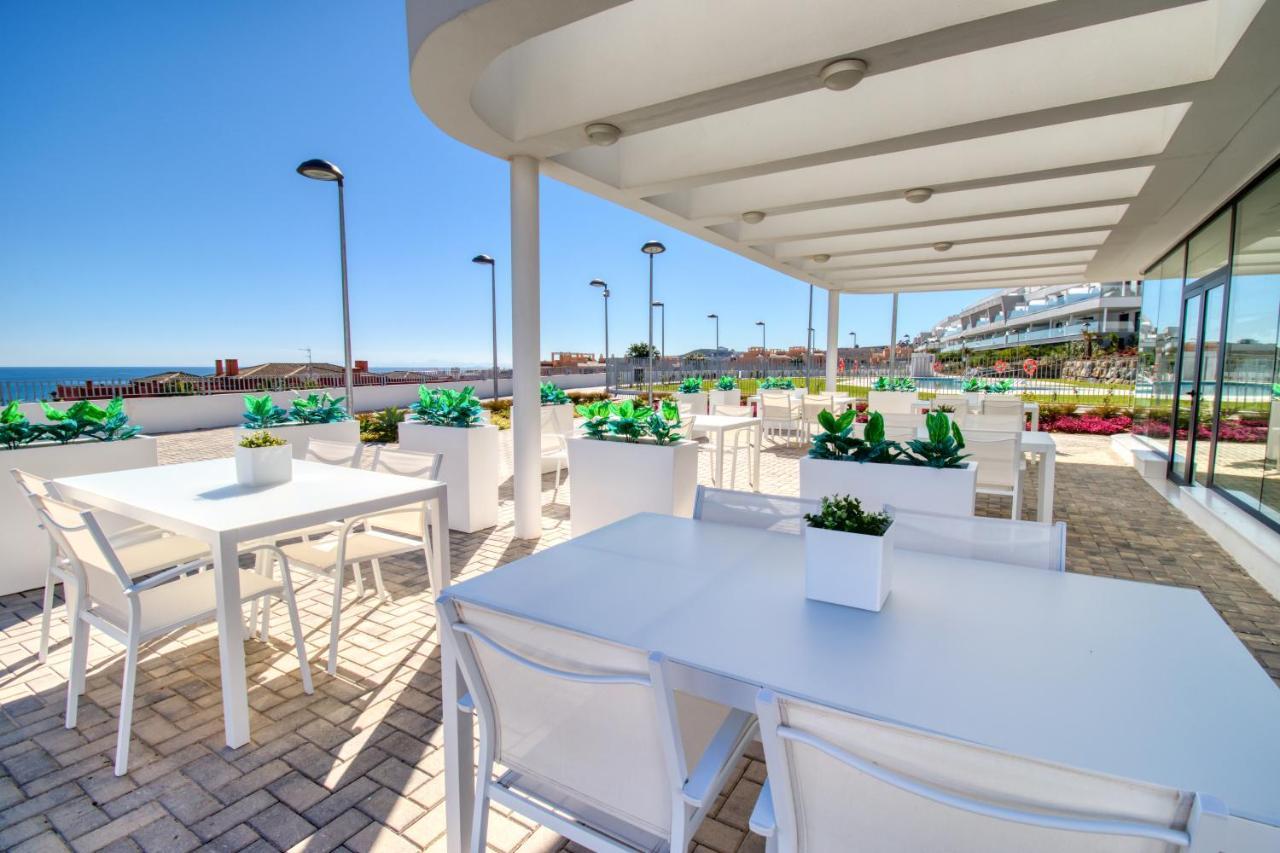 Newly Constructed 2 Bed Apartment With Sea Views Касарес Екстер'єр фото